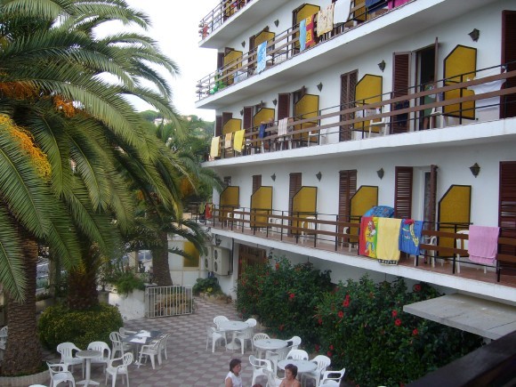 Hotel Carlos